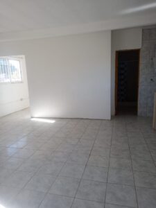 VIVIENDA EN ALQUILER 🏠 Ubicada en calle Pesqueira y Petry - Zapala