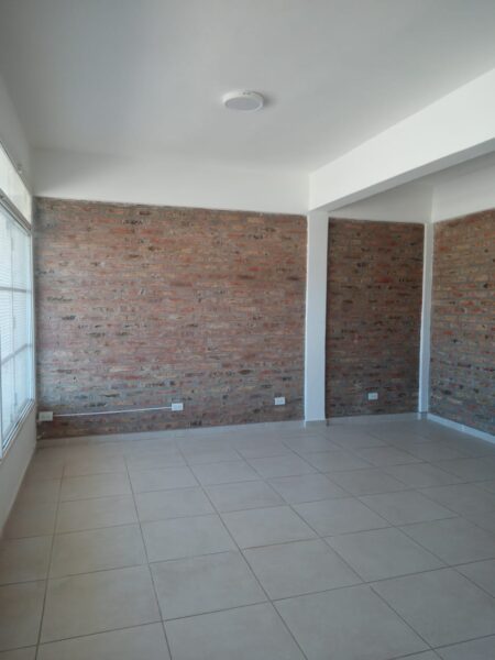 LOCAL EN ALQUILER - CALLE COLON Y BASCUÑAN - ZAPALA