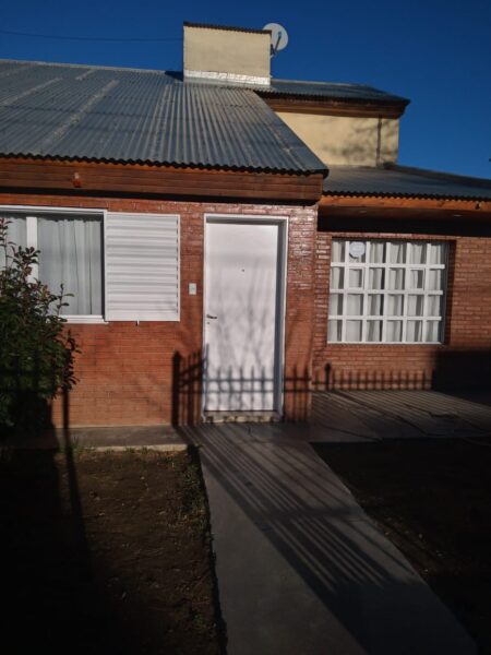 VIVIENDA EN ALQUILER - Río Negro 145 - Zapala.