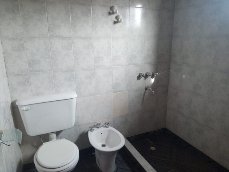 ALQUILER PERMANENTE – DEPARTAMENTO AMUEBLADO