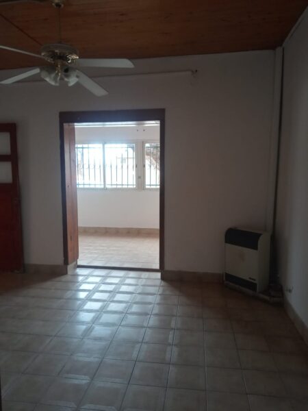 CASA EN ALQUILER – CALLE OLASCOAGA - ZAPALA