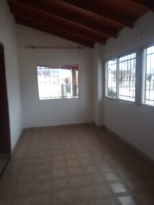 CASA EN ALQUILER – CALLE OLASCOAGA - ZAPALA