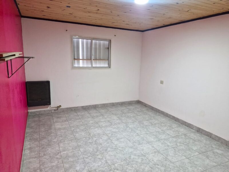 CASA EN ALQUILER - COLONIA PASTORIL – Calle La Antigua. ZAPALA
